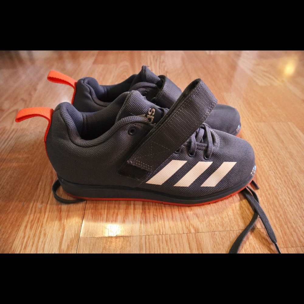 Adidas powerlift 4